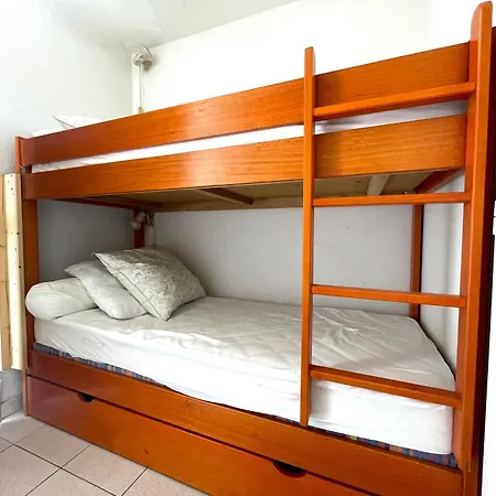 Studio-cabine A Climatise, Terrasse, Parking, Wi-fi - Fr-1-309-210 شقة